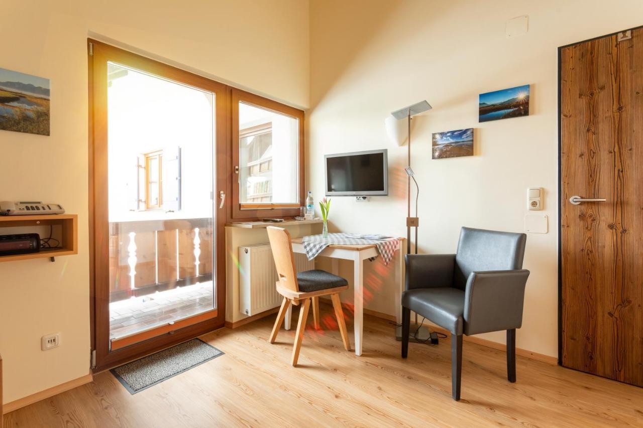 Kurbad Und Landhaus Siass Bad Kohlgrub Extérieur photo